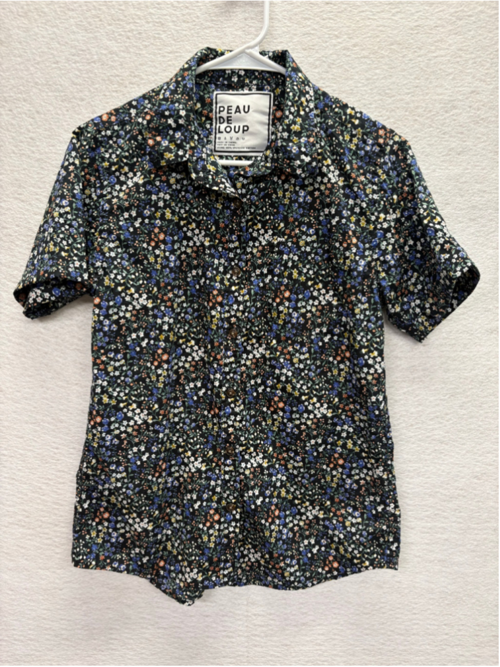 Peau de Loup Size 2 Floral Button Up Shirt 100% Cotton Androgynous Ditsy